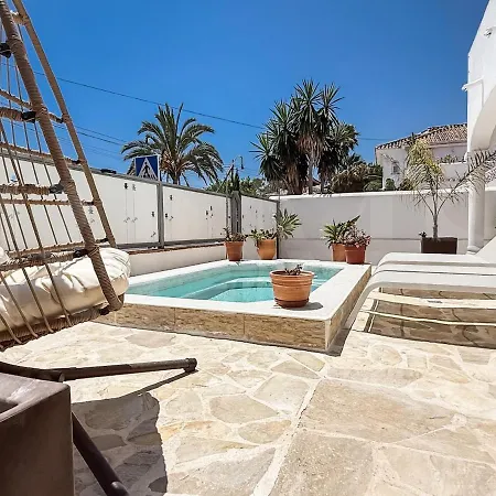 ヴィラ House With Pool And Rooftop Terrace Rems *
